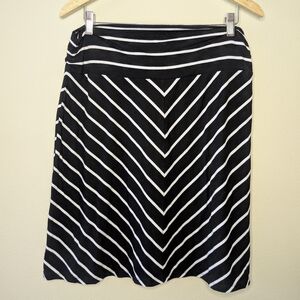 Faded Glory Black and White Top